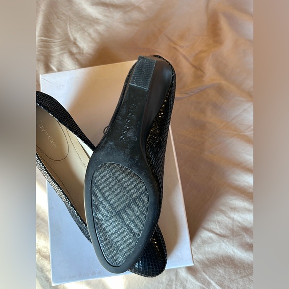 Calvin Klein Saxton Black Python Wedge Pumps- size 9.5 - Picture 9 of 10